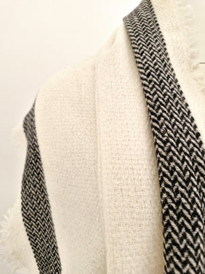 monochrome_cashmere_scarf_eco_twenty_sustainable_fashion_7