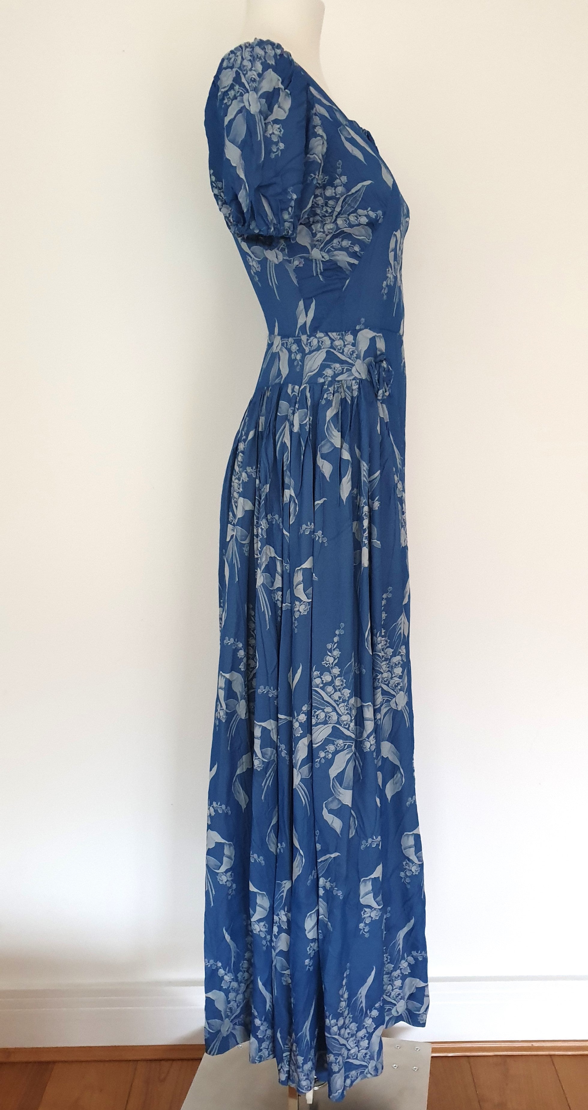 Vintage Blue Floral Boutique Maxi Dress