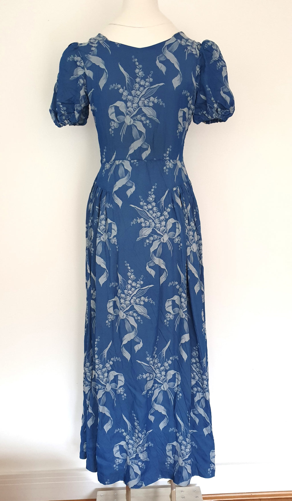 Vintage Blue Floral Boutique Maxi Dress